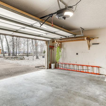 Spacious Holiday Island Escape With Deck And Gas Grill Eksteriør bilde